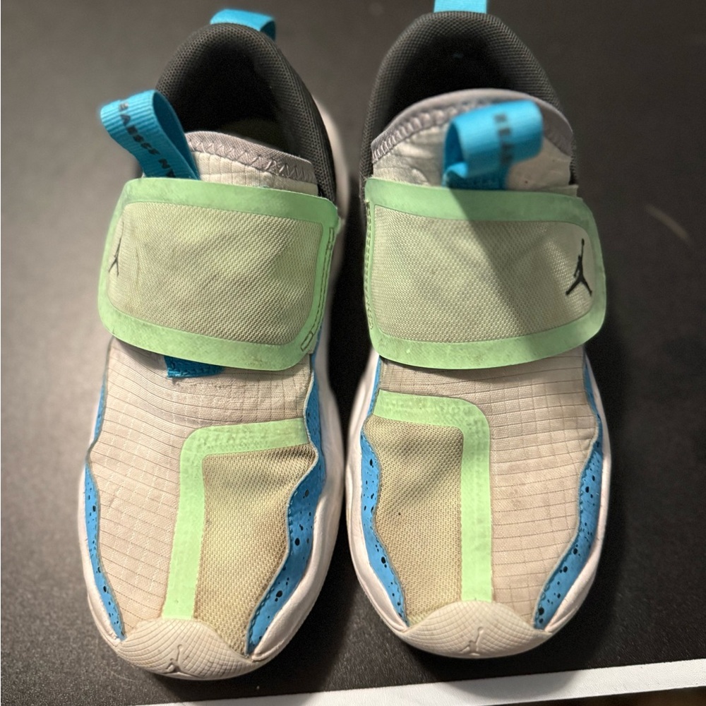 Jordan Kids' Sneakers in Mint and Blue